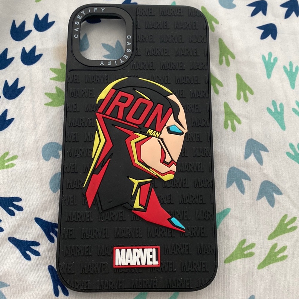Casetify marvel iron man iPhone 11, XR case